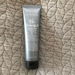 Bumble and bumble Bb. Straight blow dry